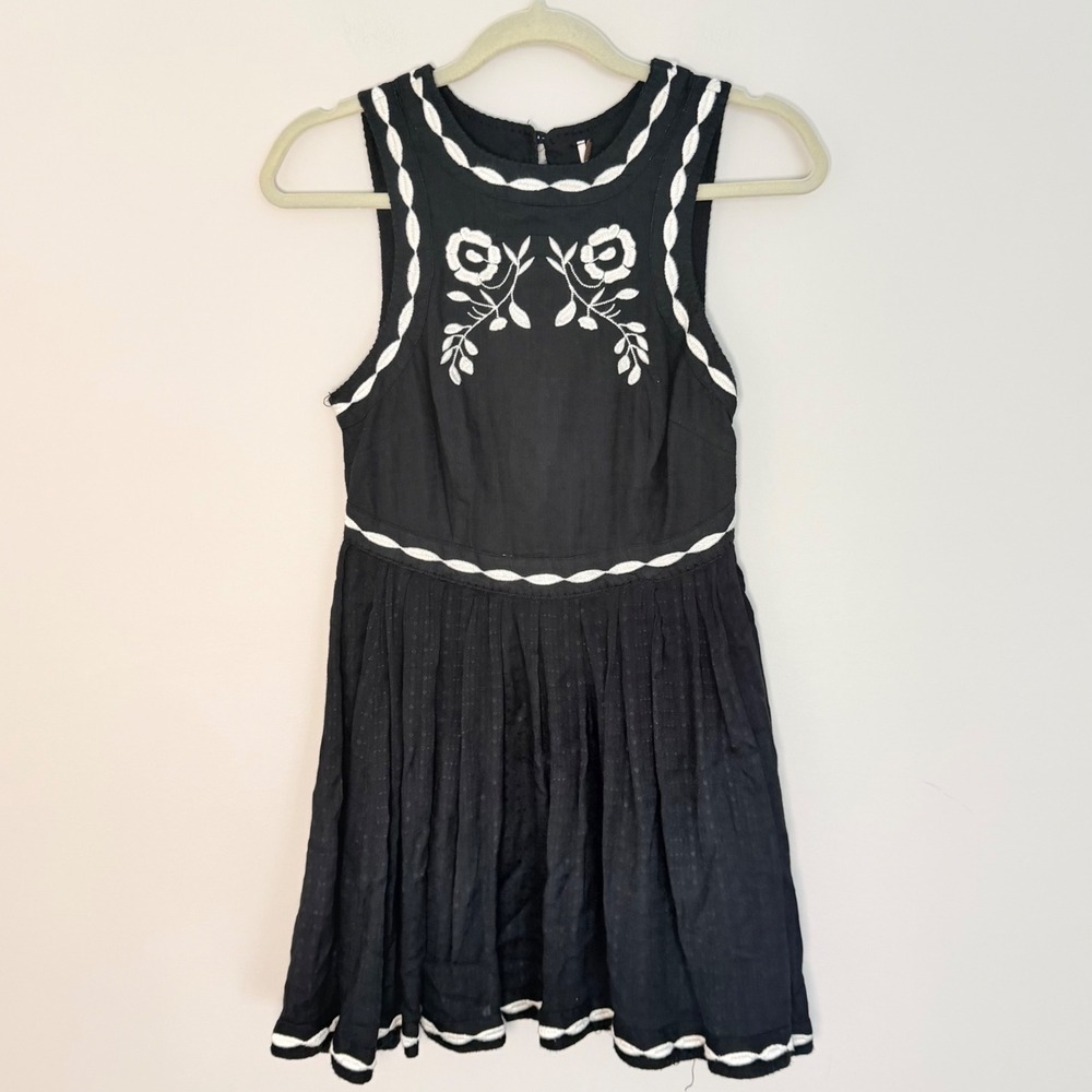 Free People Birds of a Feather Black High Neck Embroidered Mini Dress Size XS